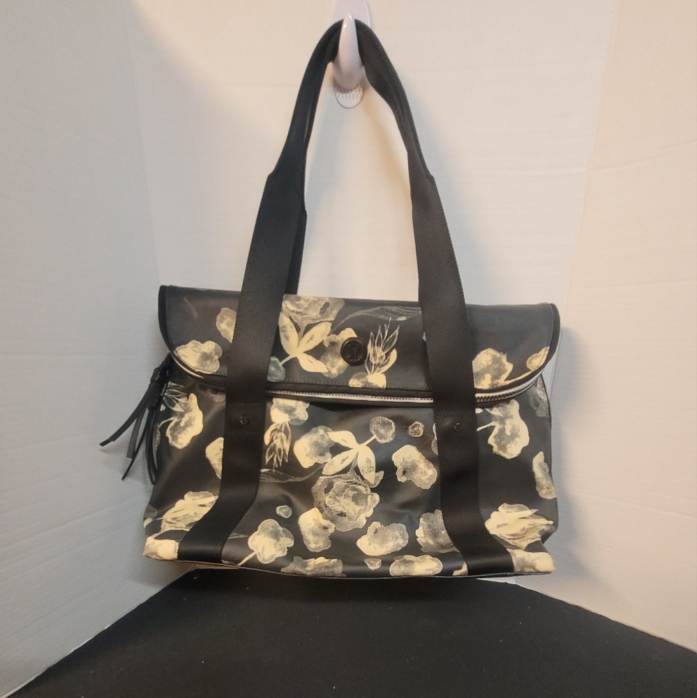 lululemon athletica Black and Cream Floral Tote